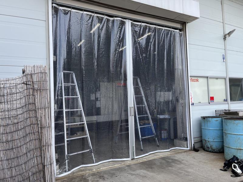 U様　間仕切りカーテン　新規施工事例